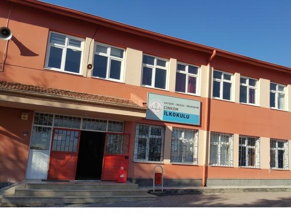 Örenşehir Çinkom İlkokulu Fotoğrafı